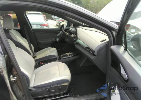 2022 Volkswagen Id.4 Awd Pro S from USA, damaged, VIN WVGGNPE2XNP071865